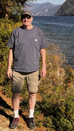 Me standing by Lake Pend Oreille in Idaho.PNG