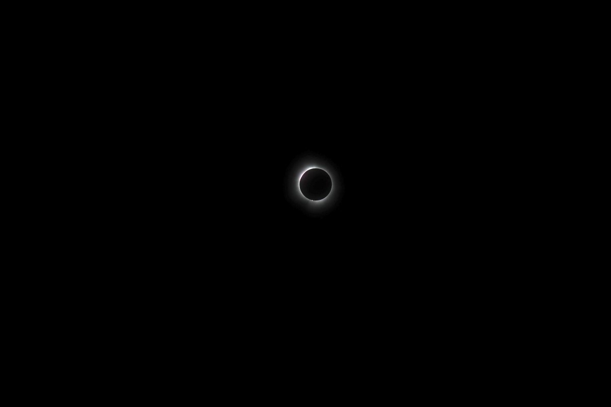 eclipse-1.JPG